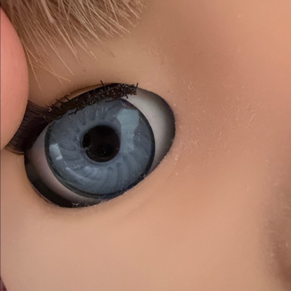 American Girl Kirsten Larson Doll - Full Size - Picture 4 of 4